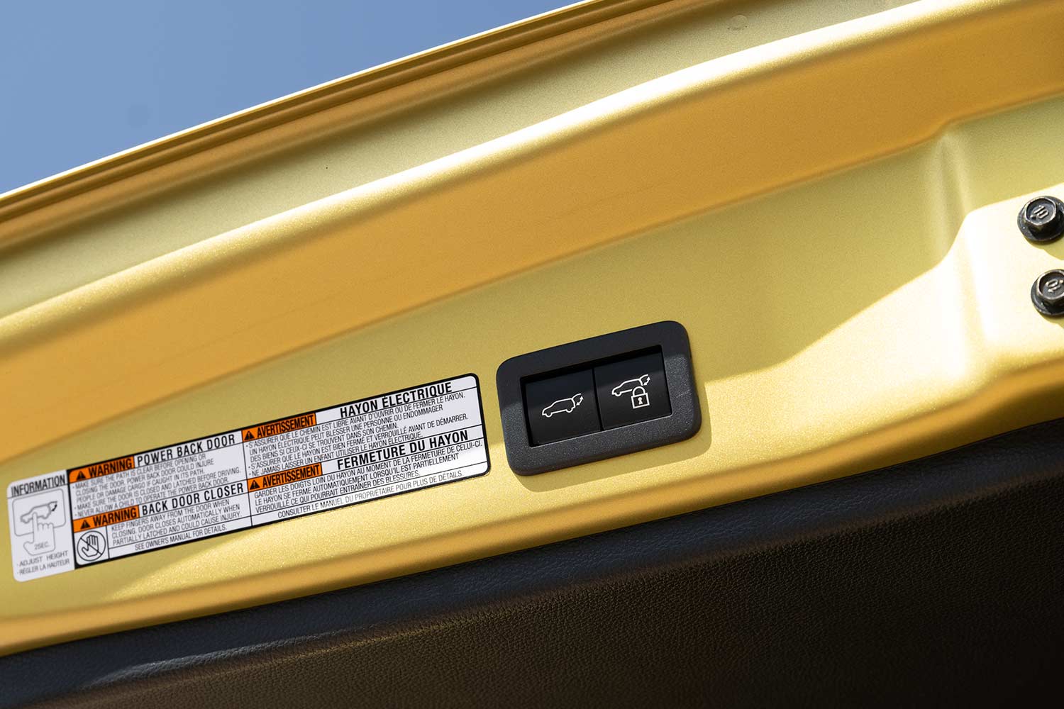 2023 Toyota Corolla Cross Hybrid XSE Electronic Tail Gate Open Close