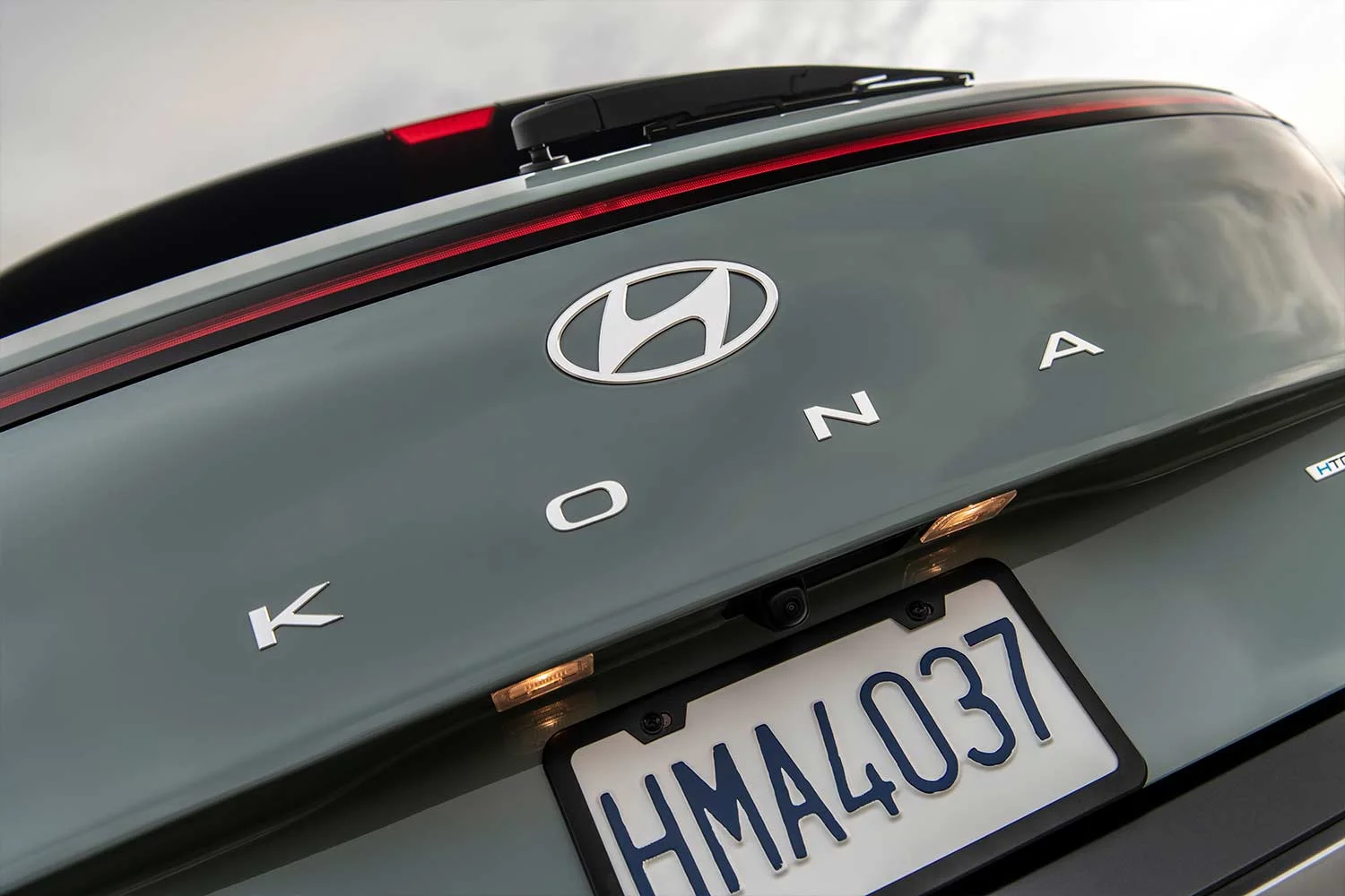 All-New 2024 Hyundai Kona makes North American Debut 15 2024 Hyundai Kona Limited Badge