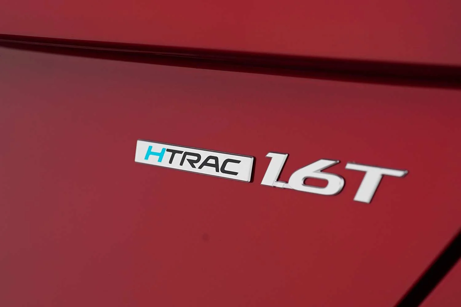 All-New 2024 Hyundai Kona makes North American Debut 47 2024 Hyundai Kona N Line Engine Badge