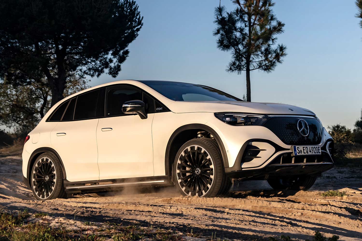 2024 Mercedes Benz EQE 500 SUV White Hill climb