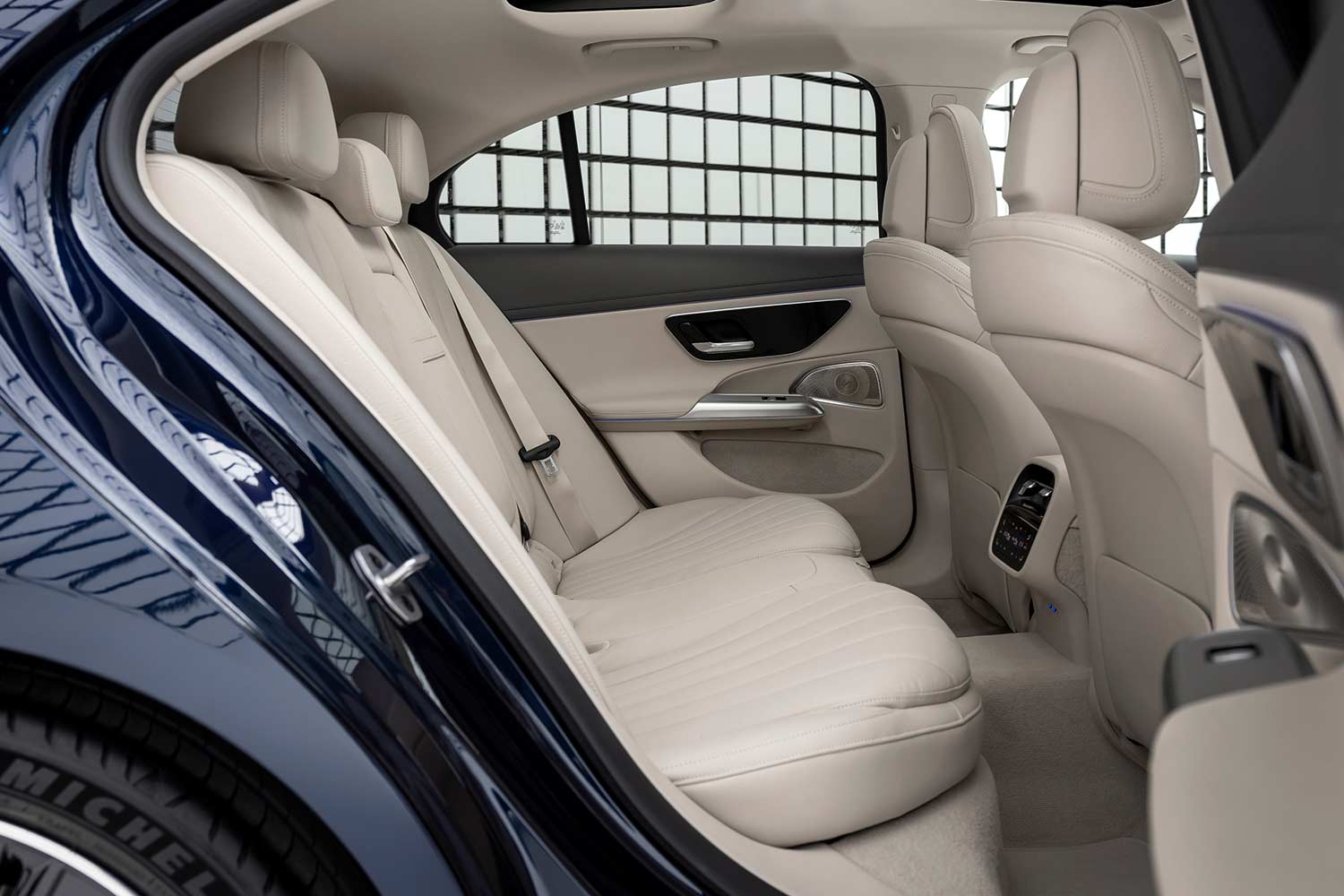 2024 New Mercedes Benz E Class Legroom
