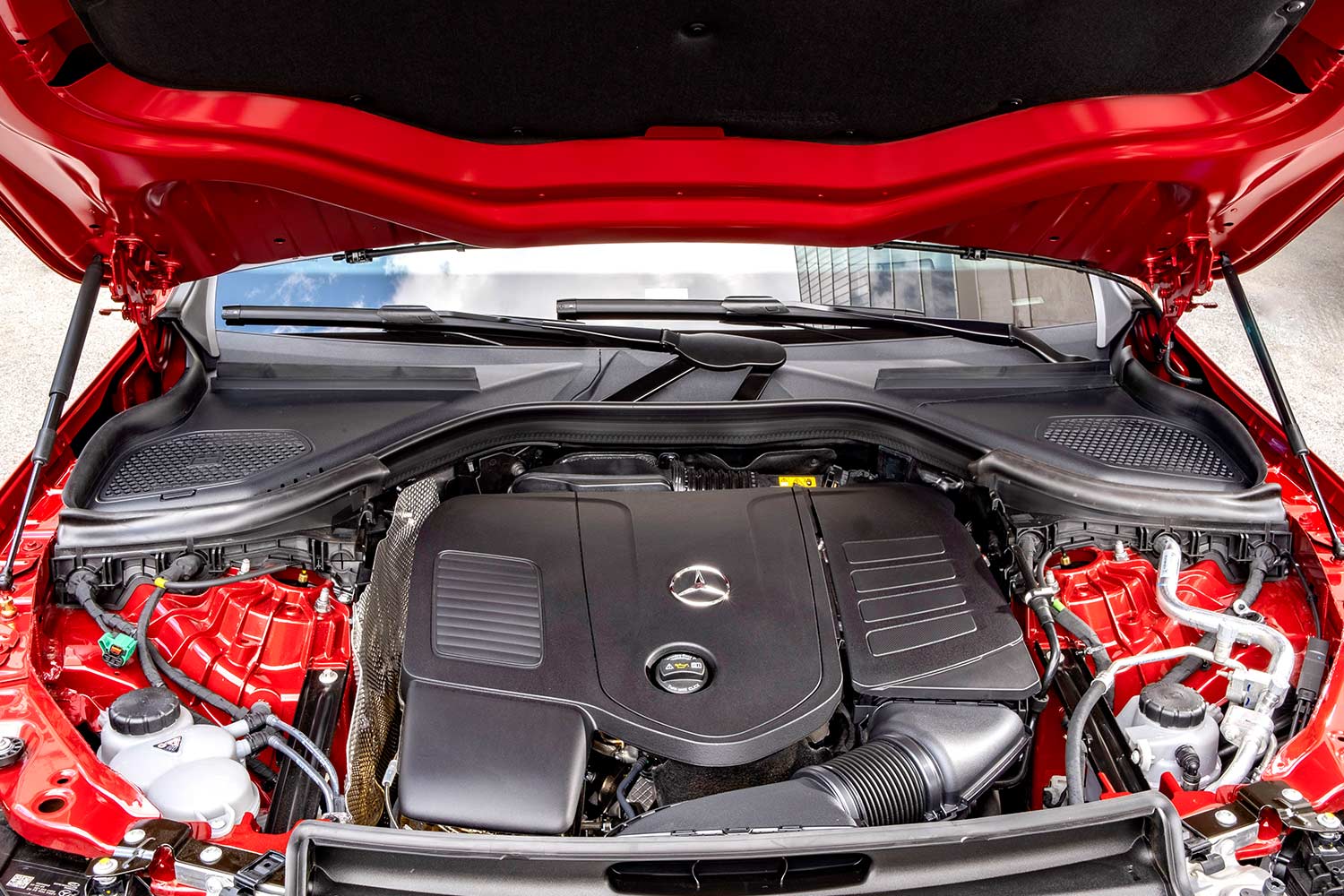 2024 Mercedes Benz GLC Coupe 400 e 4MATIC Engine