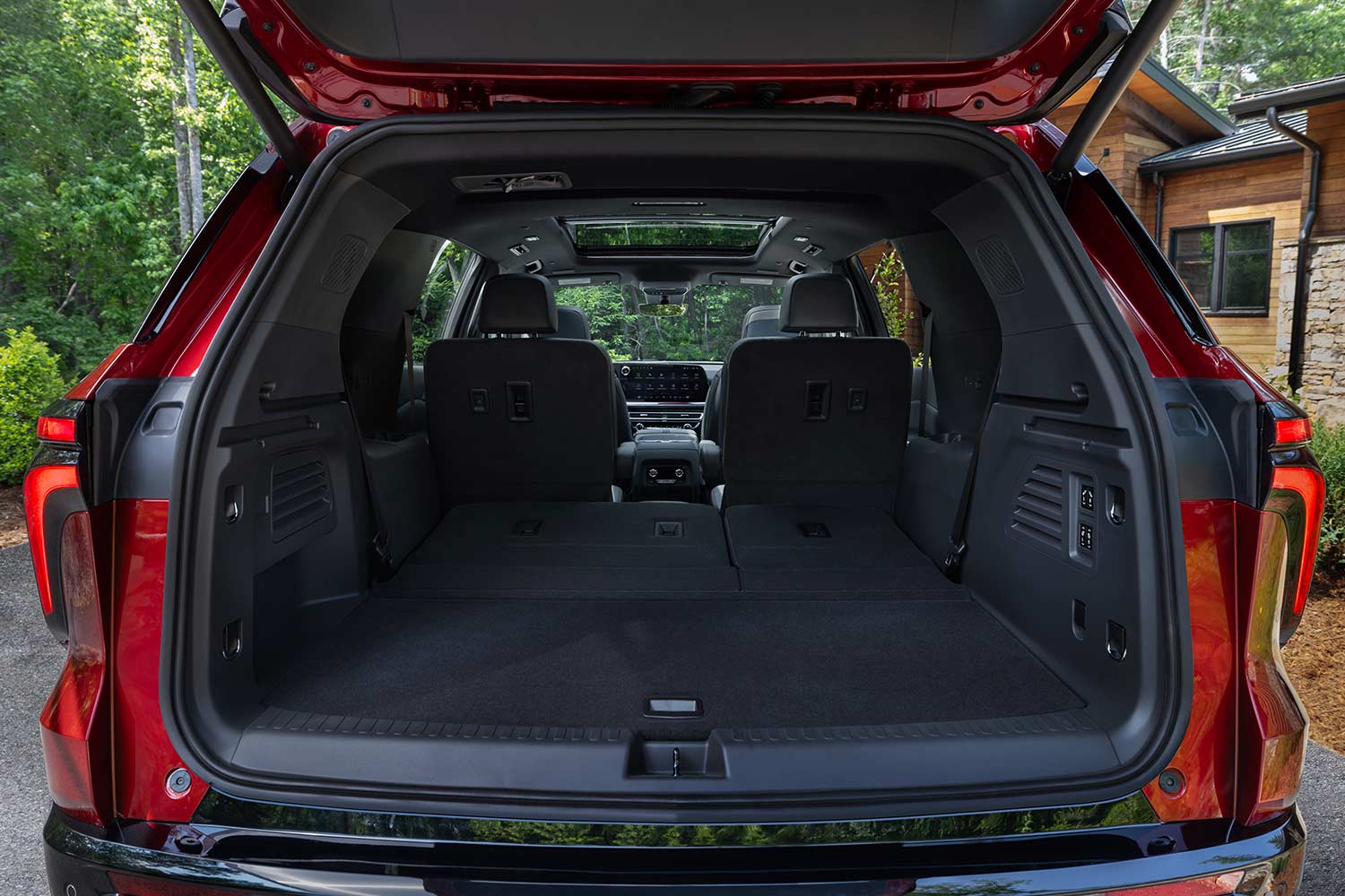 2024 Chevrolet Traverse RS Cargo Space 