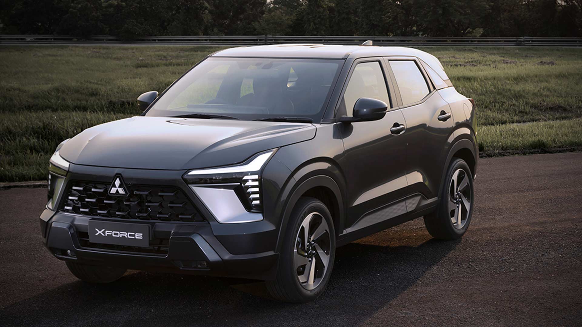 2023 Mitsubishi XForce Front Quarter