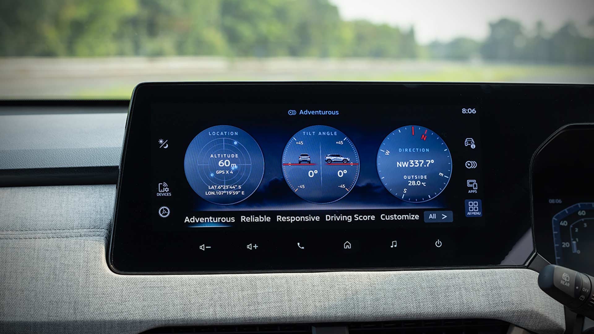 2023 Mitsubishi XForce Touchscreen