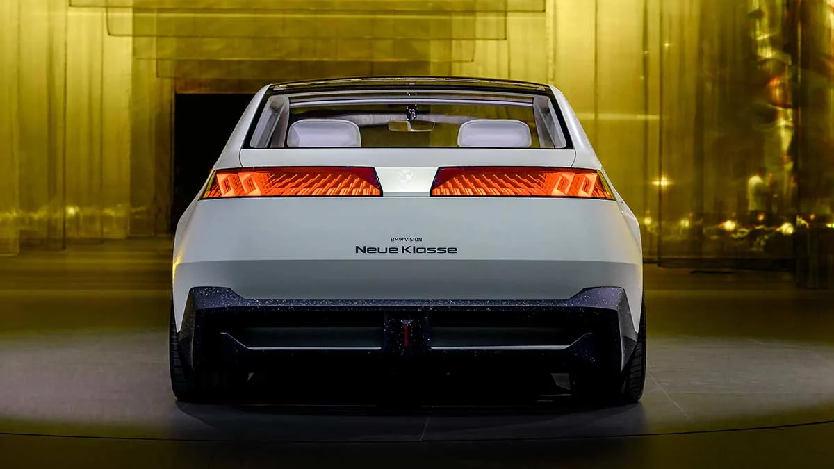 2023 BMW Vision Neue Klasse Concept Doors Open