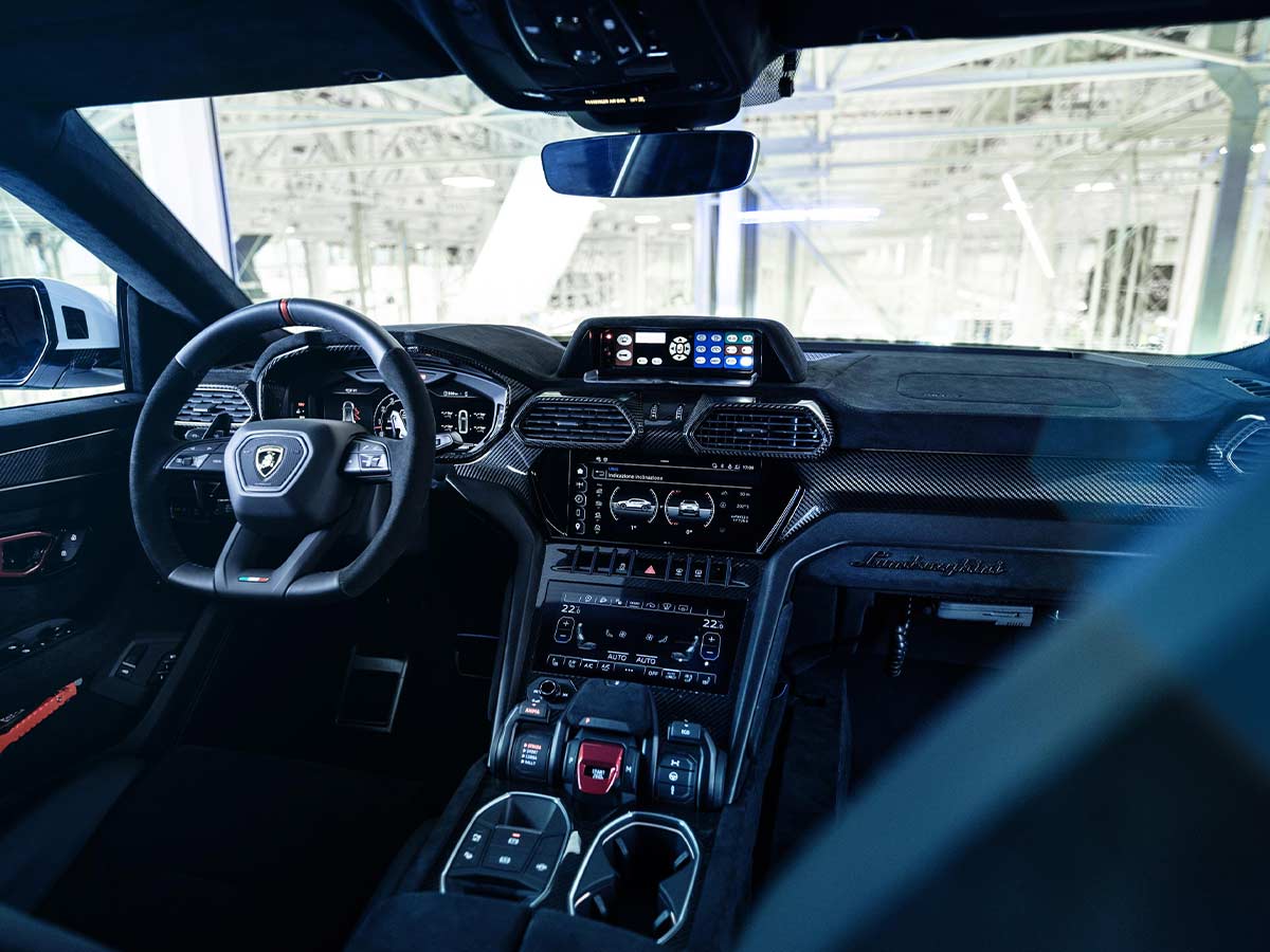 2023 Lamborghini Urus Performante Police Car Interior