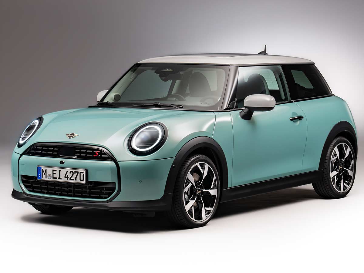 2024 Mini Cooper S Front Quarter
