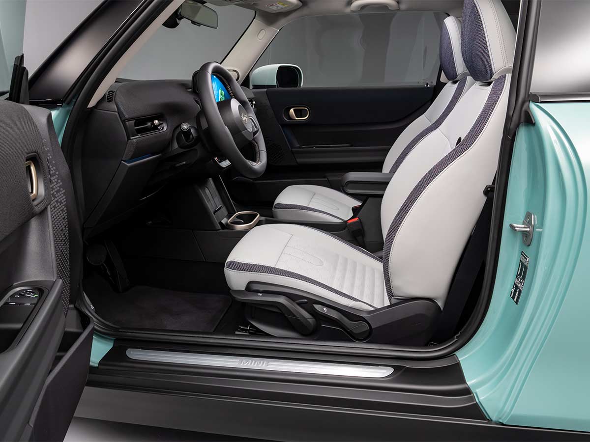 2024 Mini Cooper S Front Seats