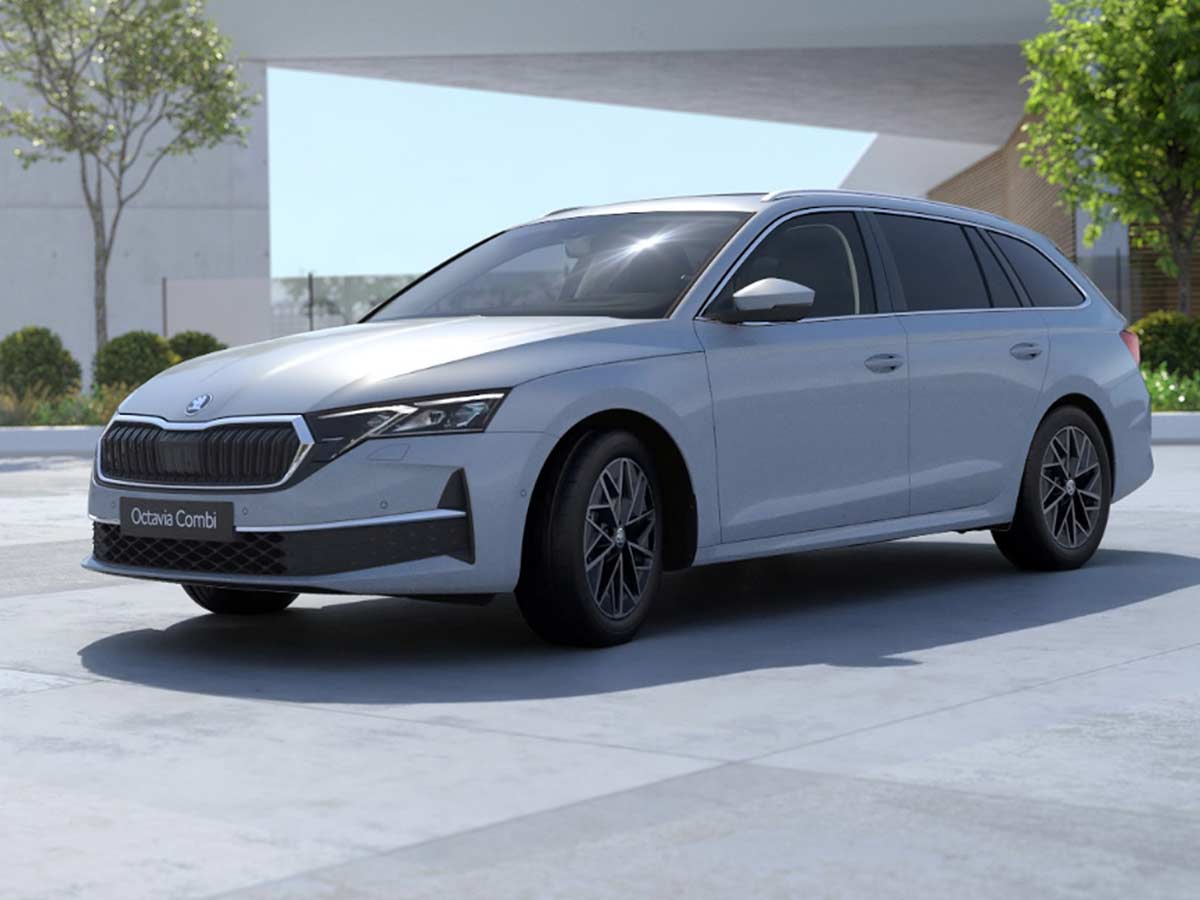 2024 Skoda Octavia Combi Moon White