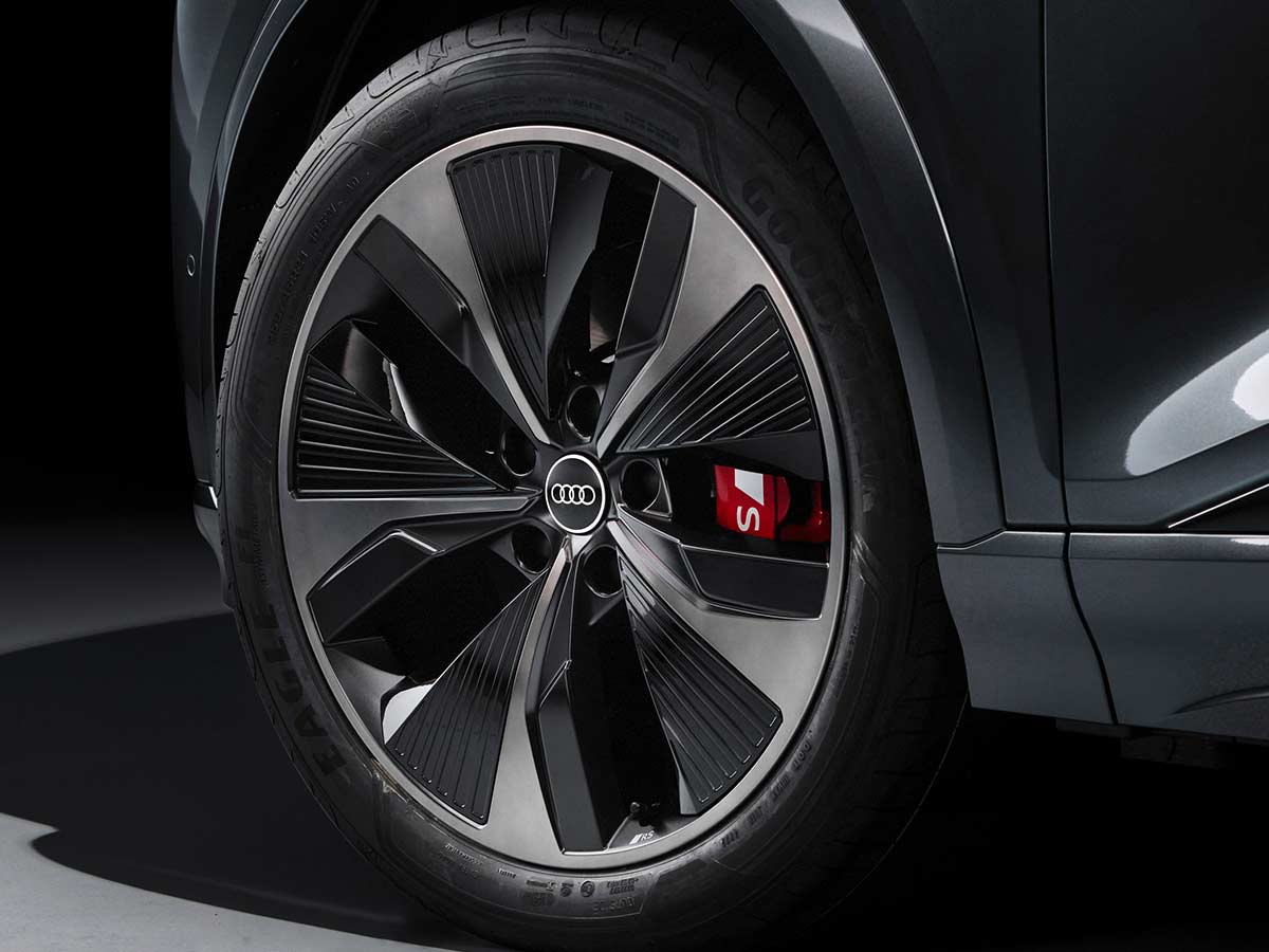 2024 Audi Q6 e tron Alloy Wheel