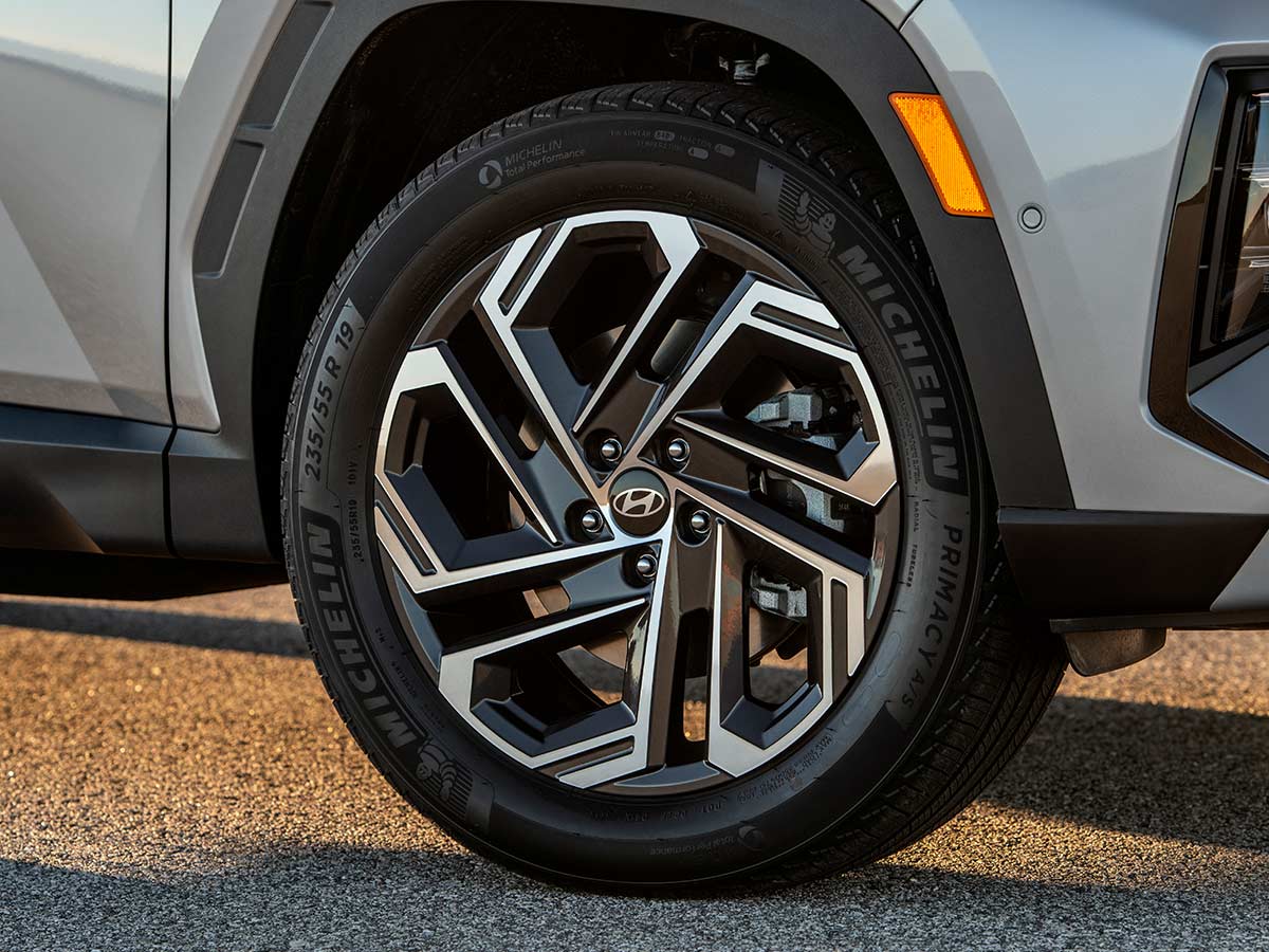 2025 Hyundai Tucson Plug In Hybrid Alloy Wheels