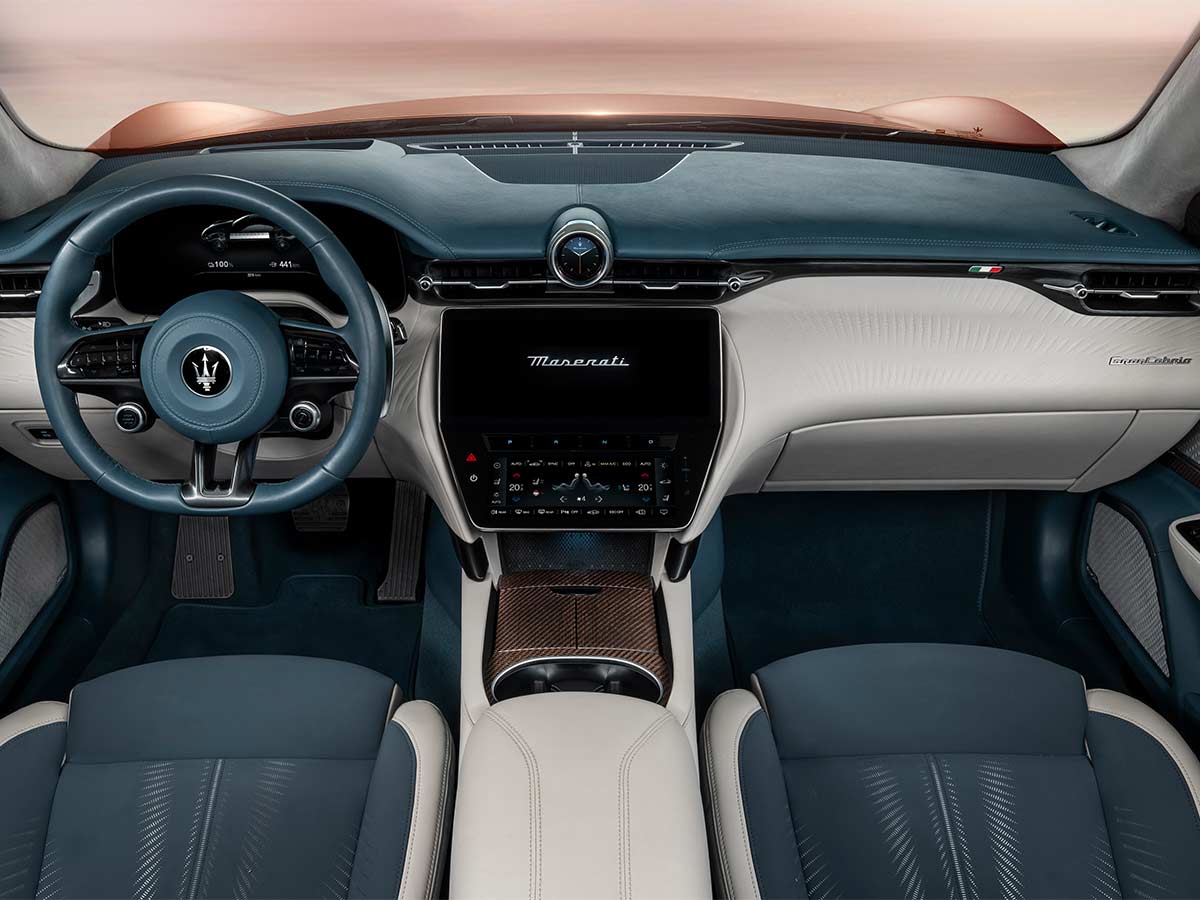 2024 Maserati GranCabrio Folgore Interior