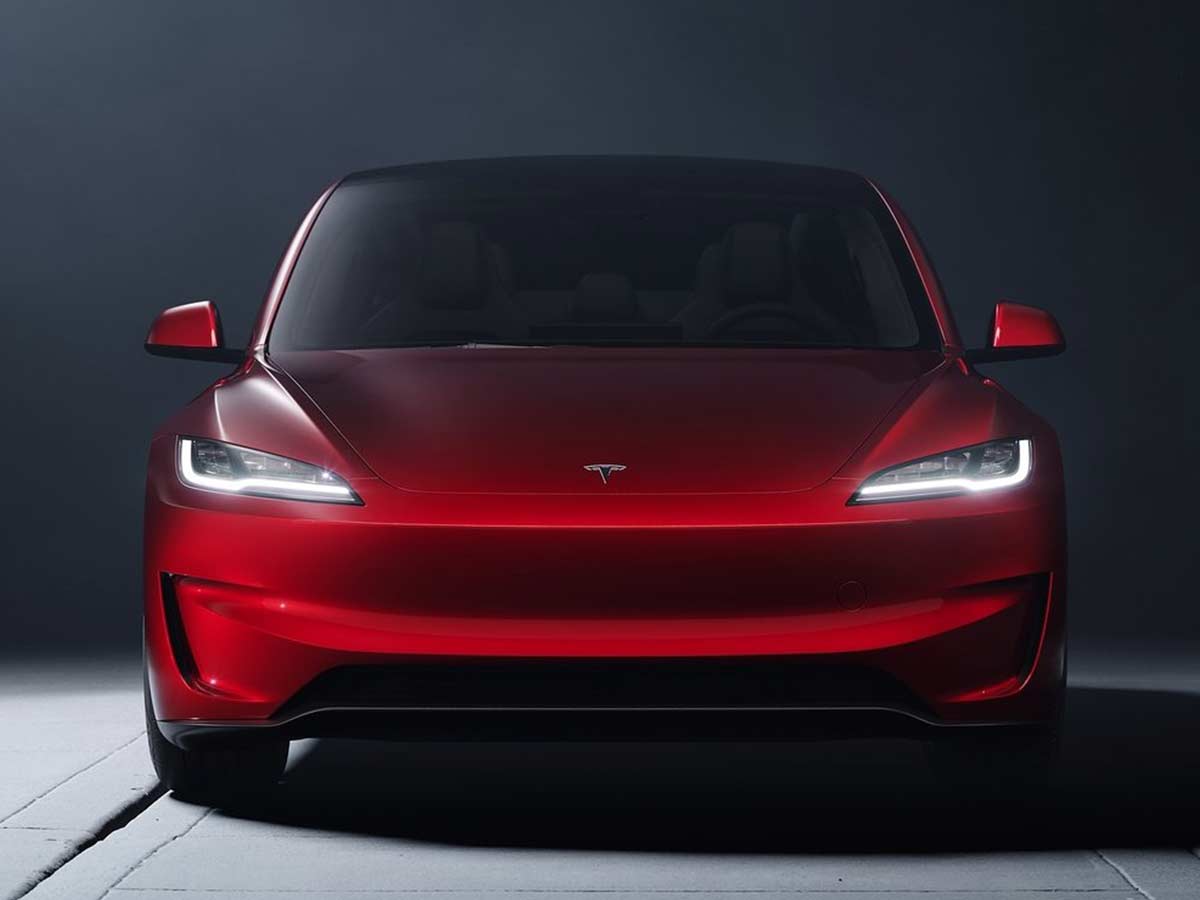 2025 Tesla Model 3 Performance Front