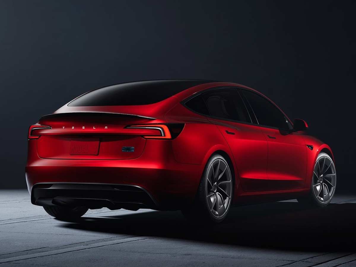 2025 Tesla Model 3 Performance Rear Quarter