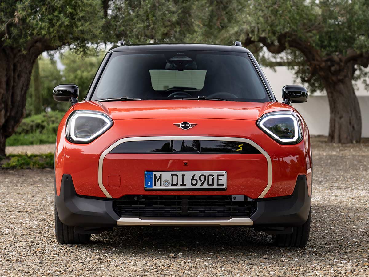 2024 Mini Aceman Electric Crossover SUV Front