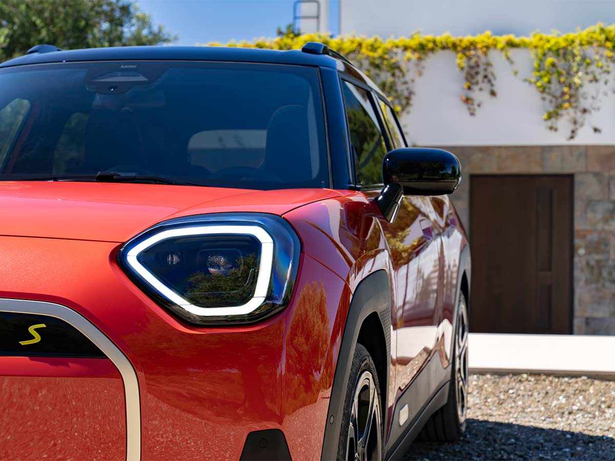2024 Mini Aceman Electric Crossover SUV HeadLamp