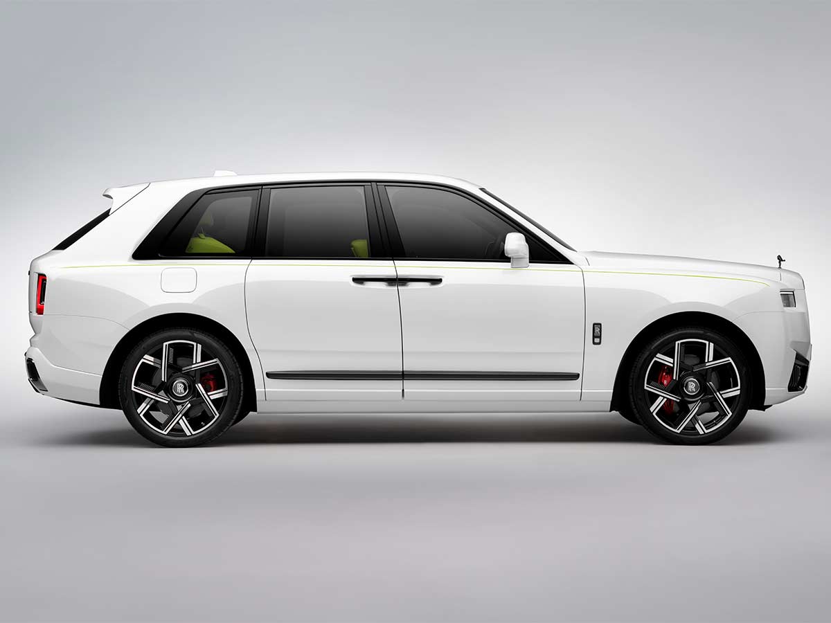 2024 Rolls Royce Cullinan Series 2 Black Badge Side