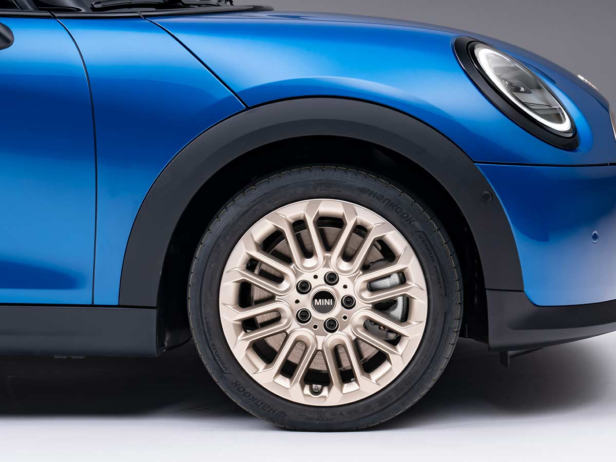 2024 MINI Cooper 5 Door Alloy Wheel