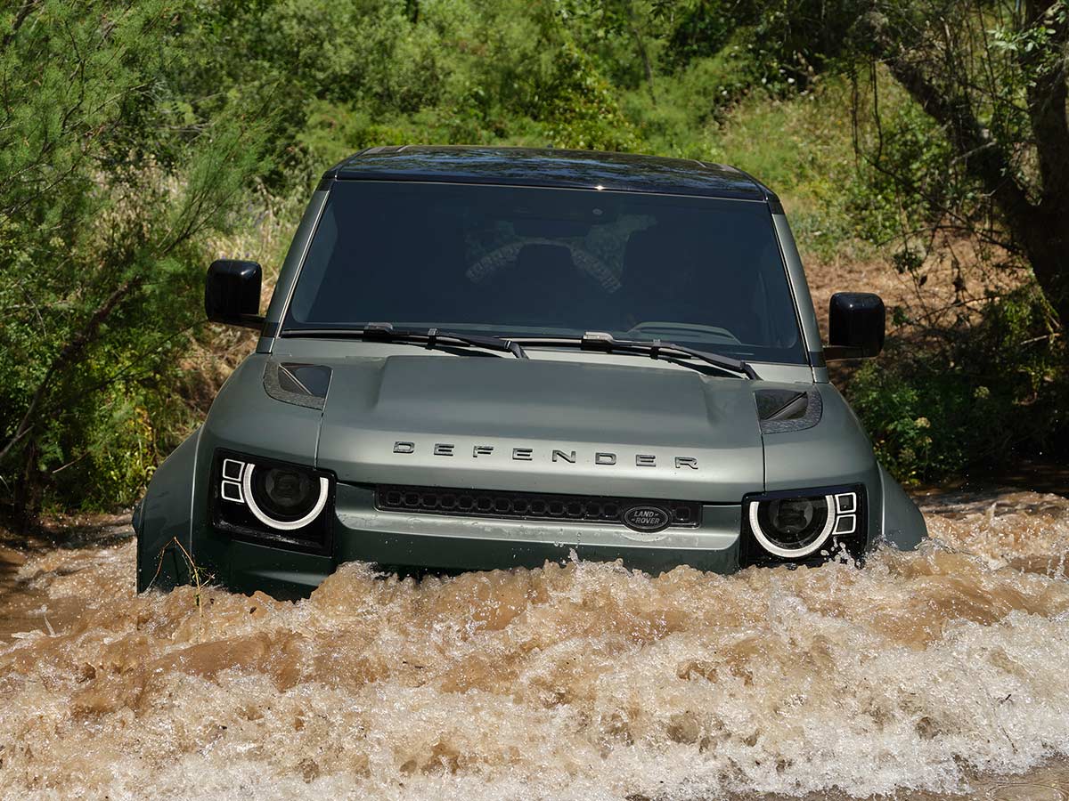 2024 Land Rover Defender Octa Water Wading