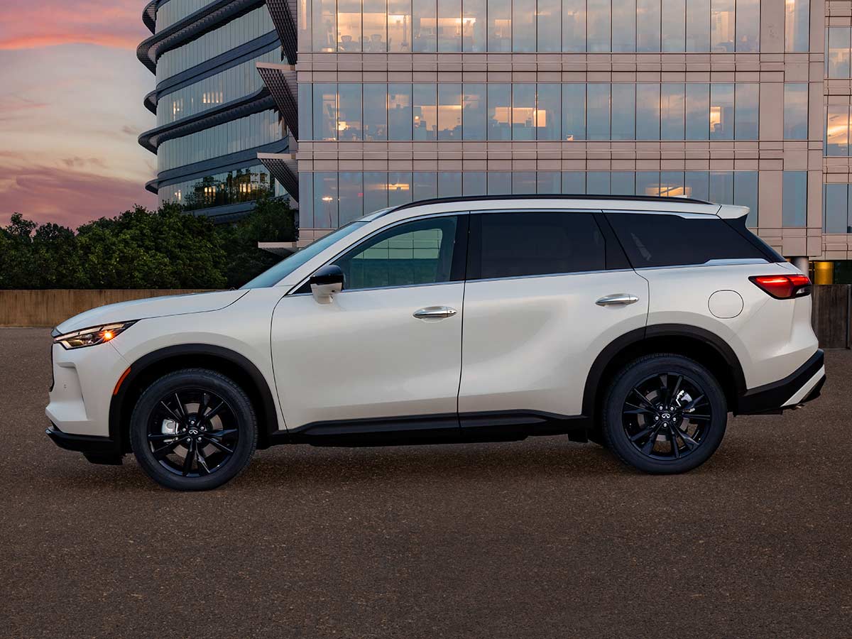 2025 Infiniti Car QX60 Black Edition Side View
