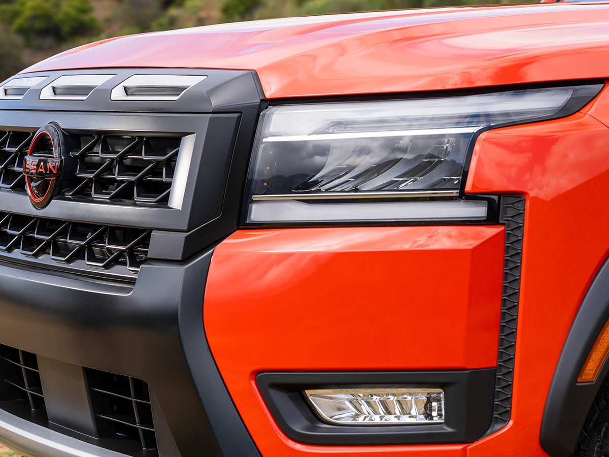 2025 Nissan Frontier LED exterior lighting