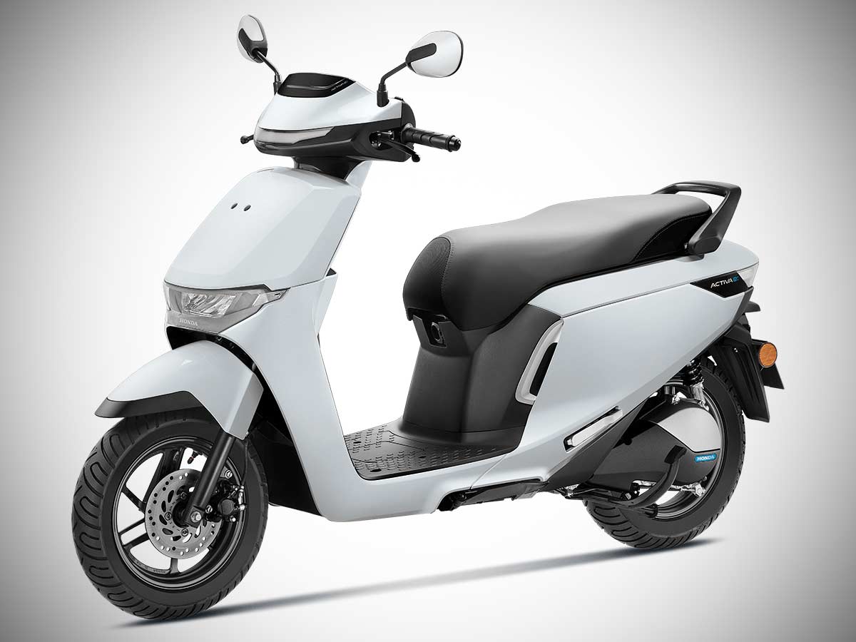 2024 Honda Activa e Pearl Misty White