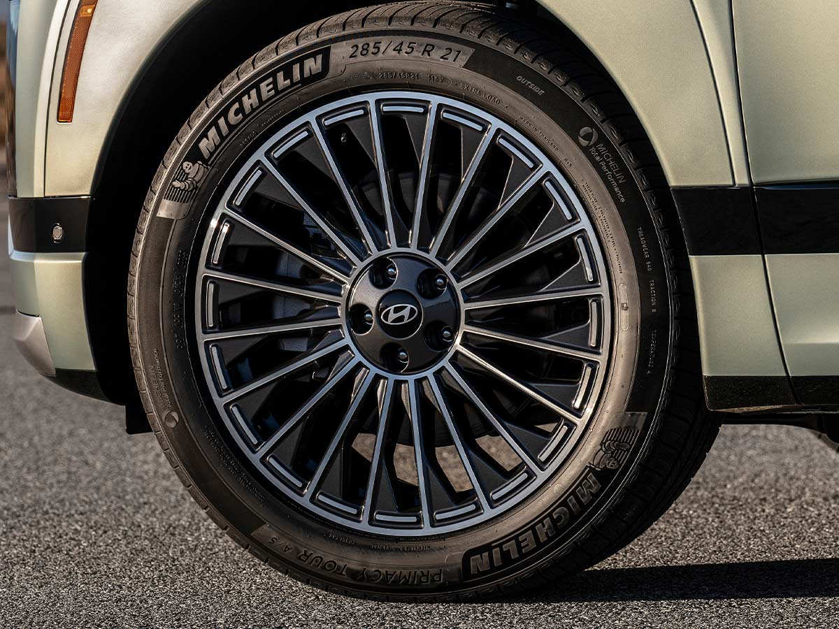 2026 Hyundai Ioniq 9 Calligraphy Alloy Wheel