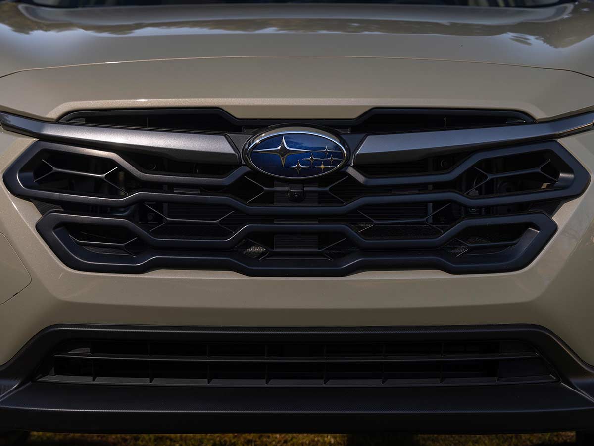 2026 Subaru Crosstrek Hybrid Grille