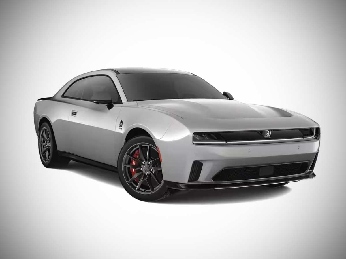 2025 Dodge Charger Daytona Scat Pack AWD Triple Nickel