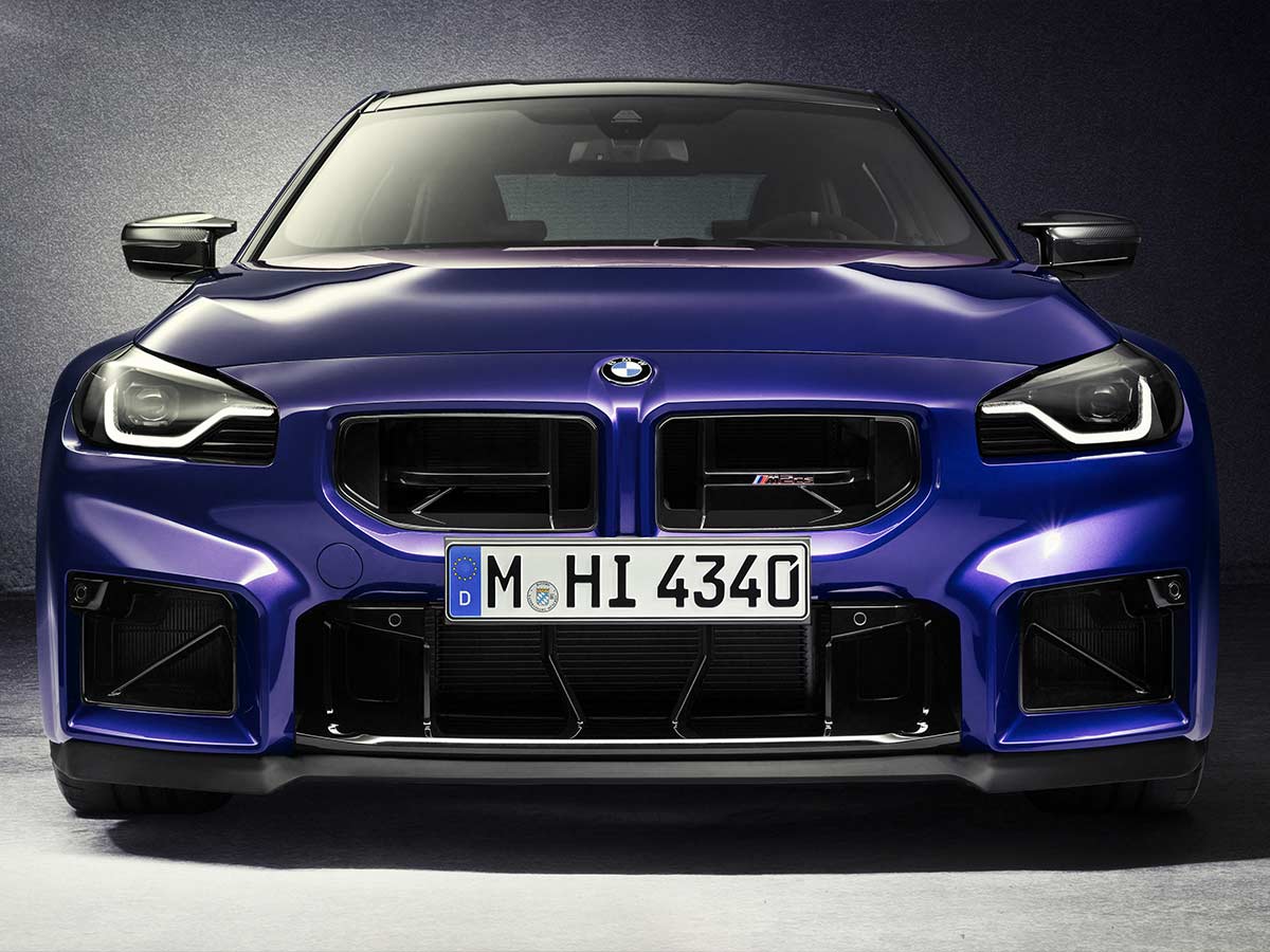 BMW M2 CS 2025 Velvet Blue Front