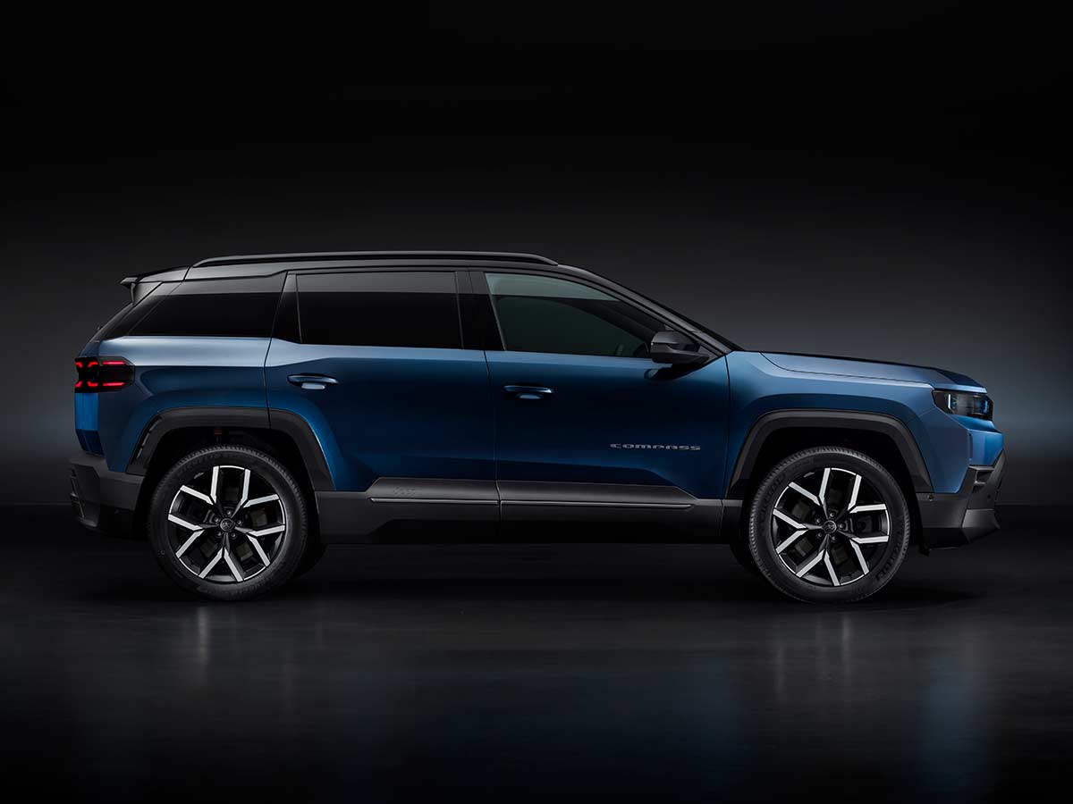 New Jeep Compass EV 2025 First Edition Pacific Side
