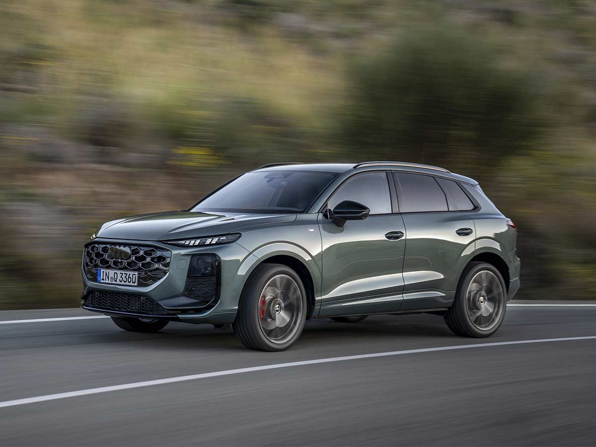 2025 Audi Q3 SUV Speed and Range