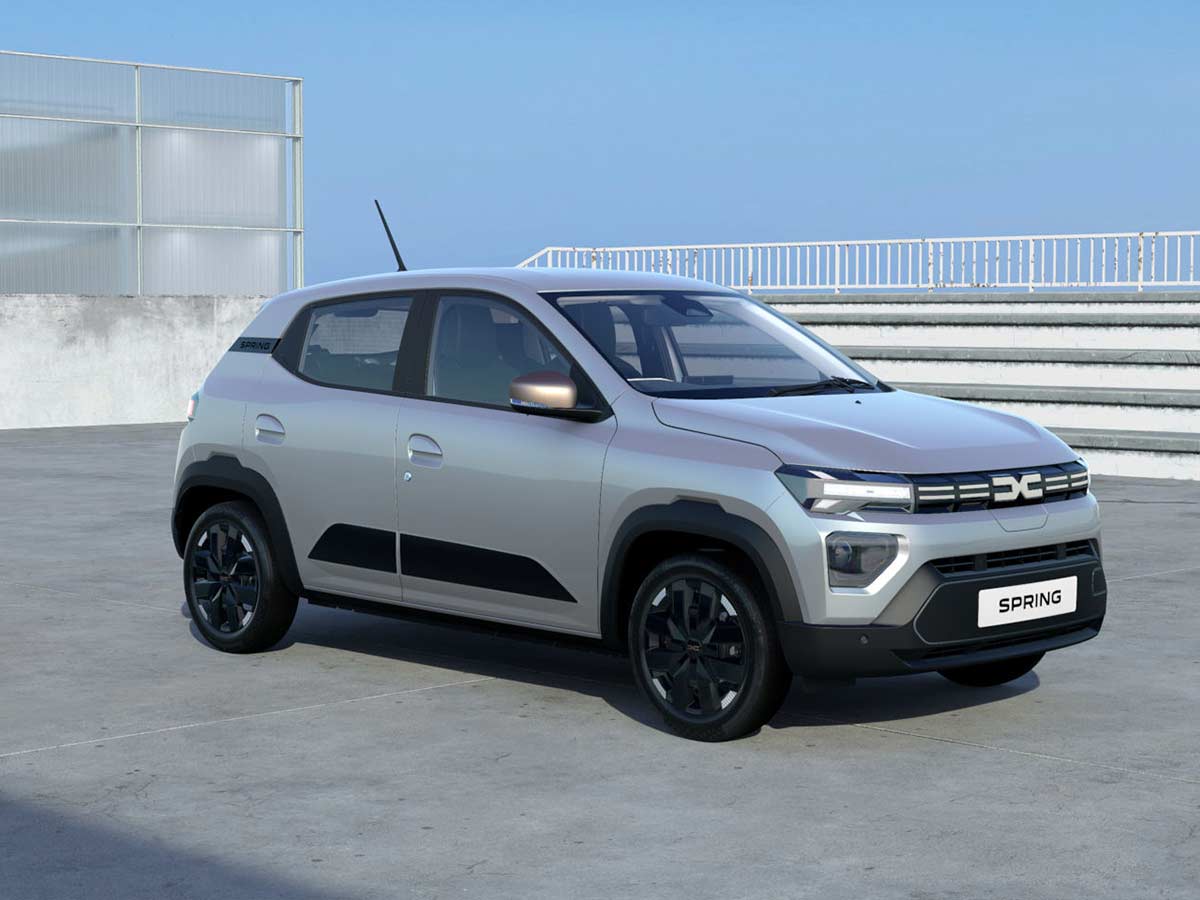2025 Dacia Spring Electric Extreme Lightning Grey Front