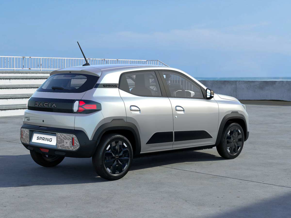 2025 Dacia Spring Electric Extreme Lightning Grey Rear