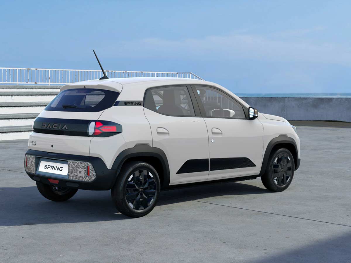 2025 Dacia Spring Electric Extreme Polar White Rear