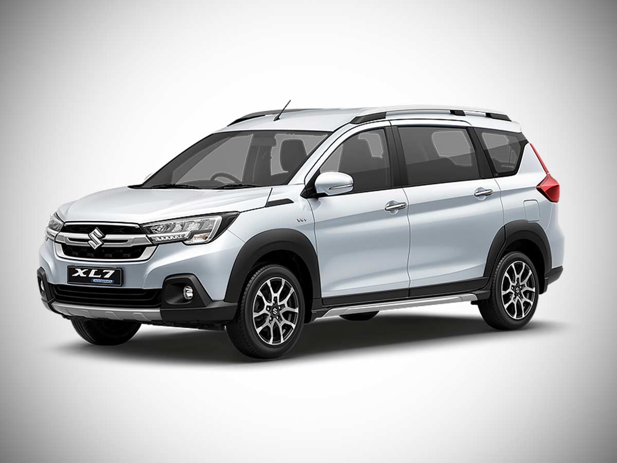 2025 Suzuki XL7 Hybrid Pearl Snow White