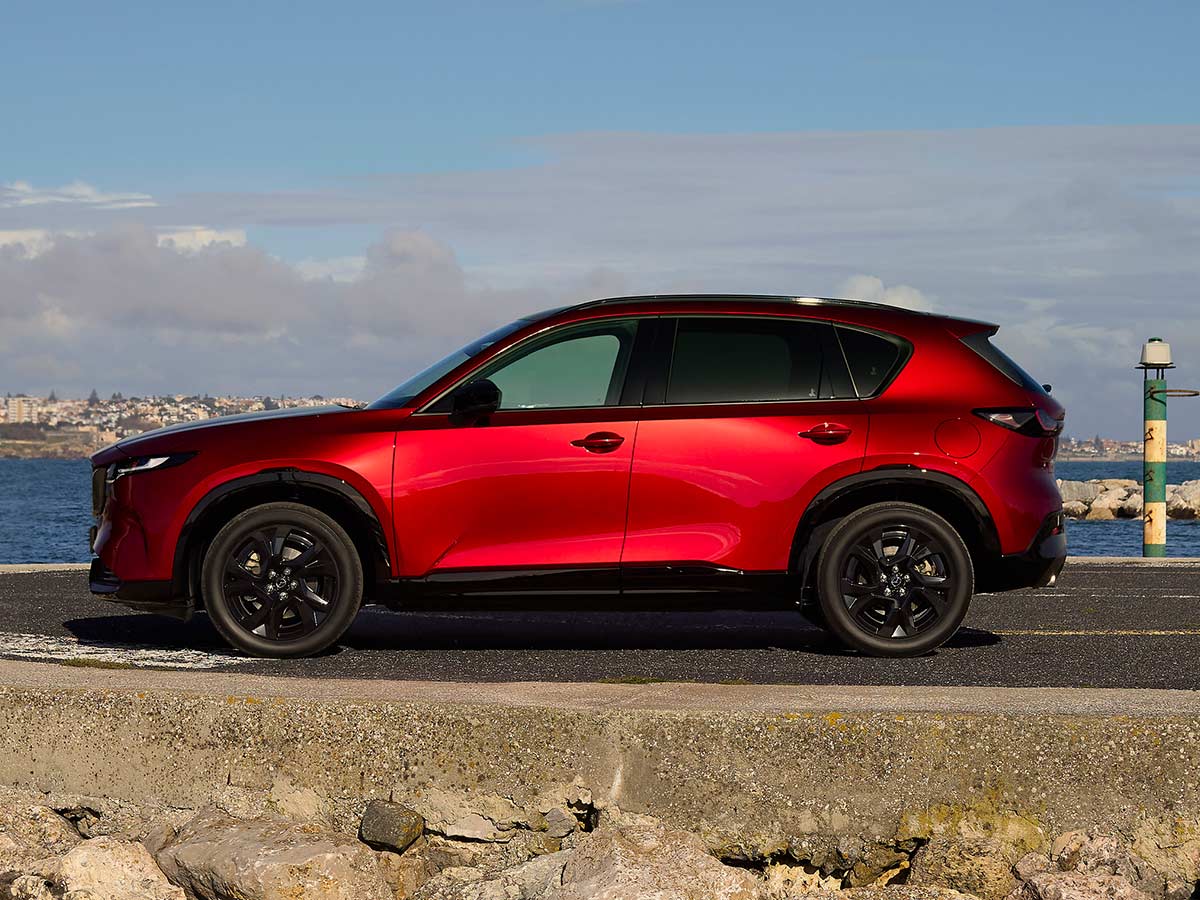 2025 Mazda CX 5 Side