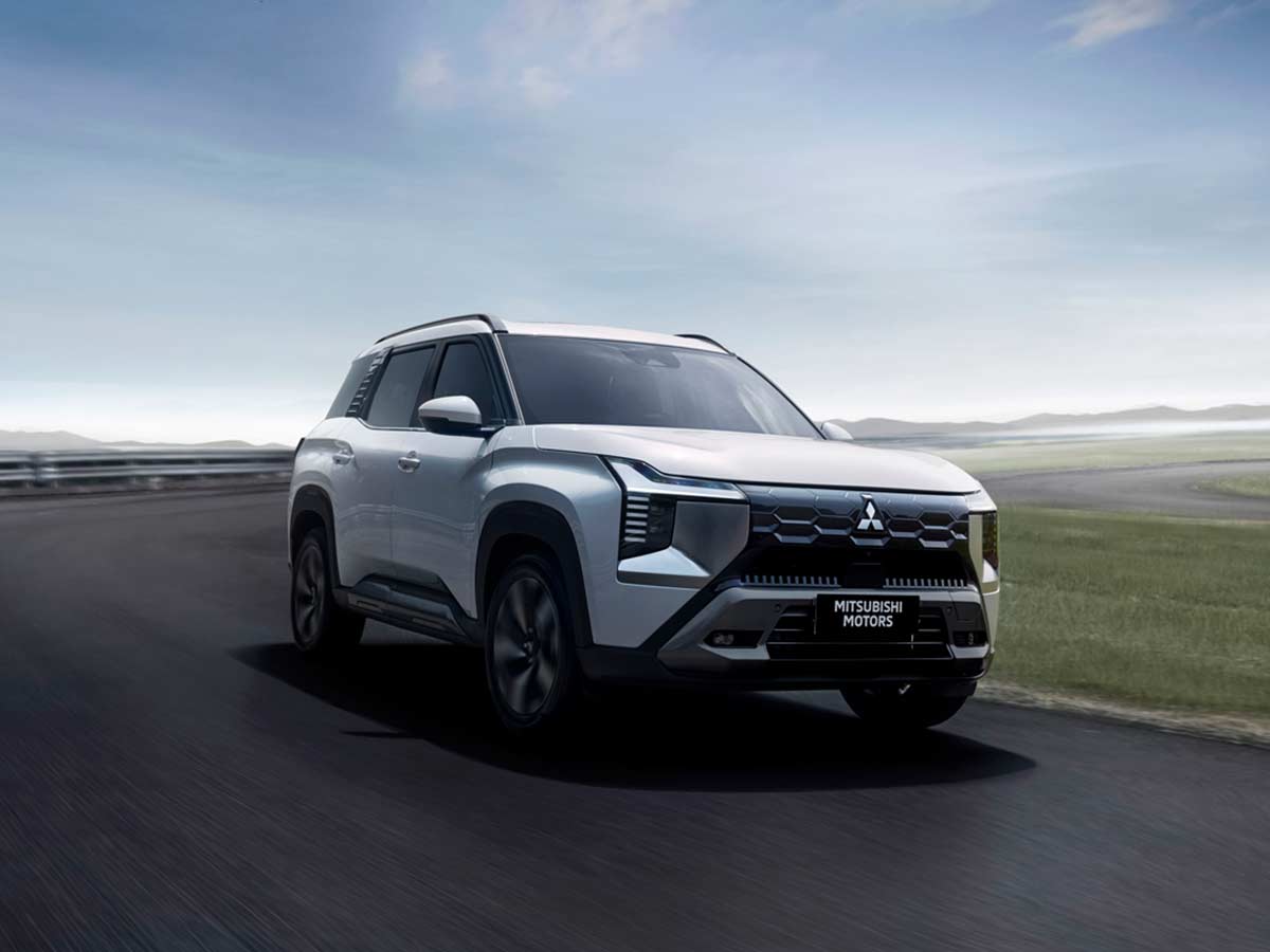 2025 Mitsubishi Destinator 7 Seater SUV Performance