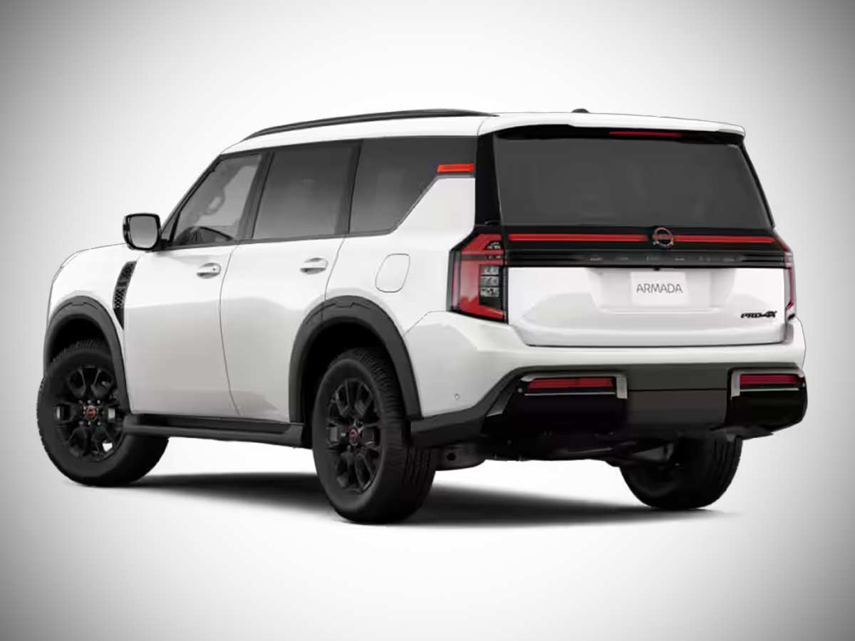 2025 Nissan Armada Pro 4X Aspen White Tricoat Rear