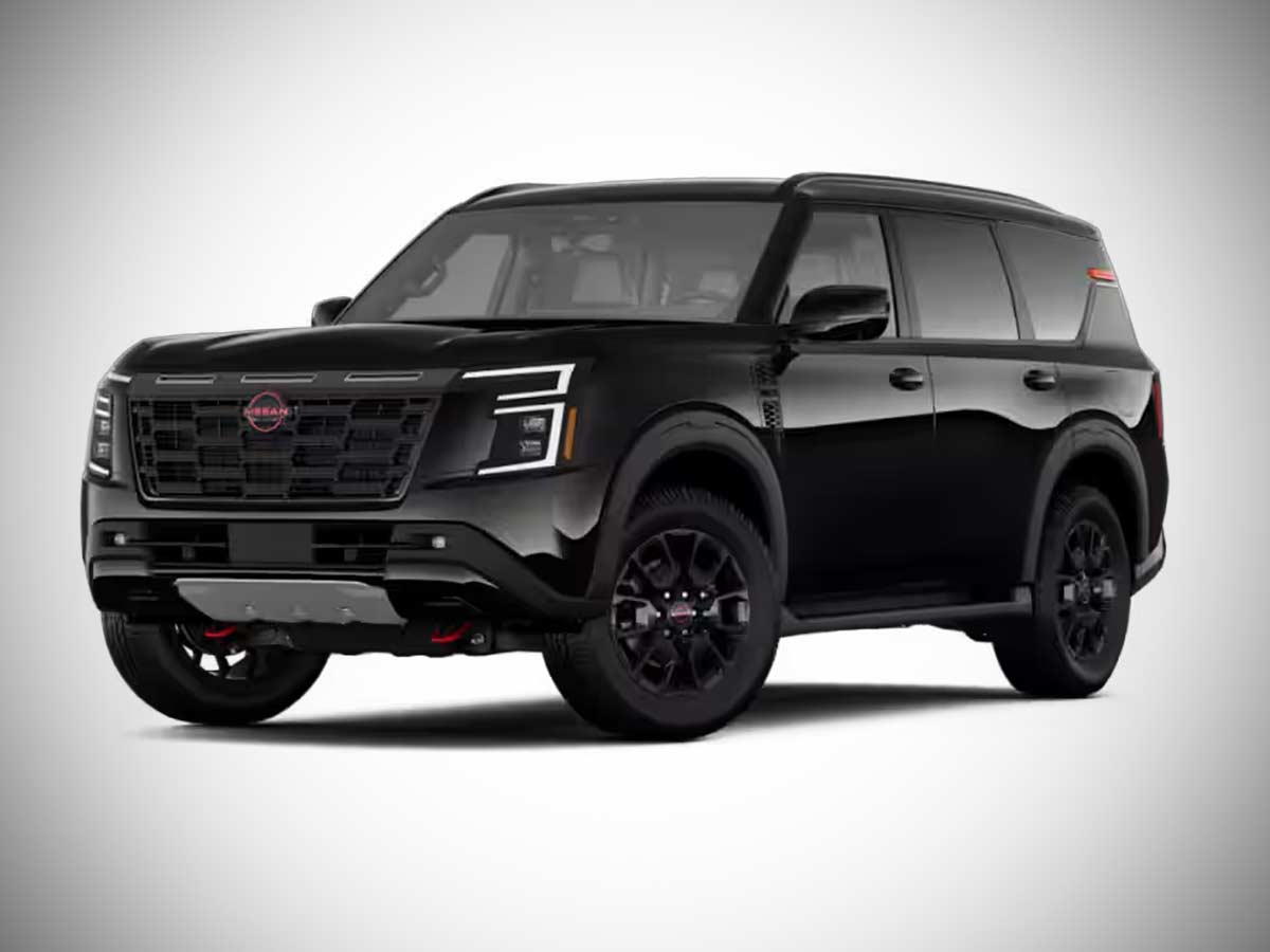 2025 Nissan Armada Pro 4X Super Black Front