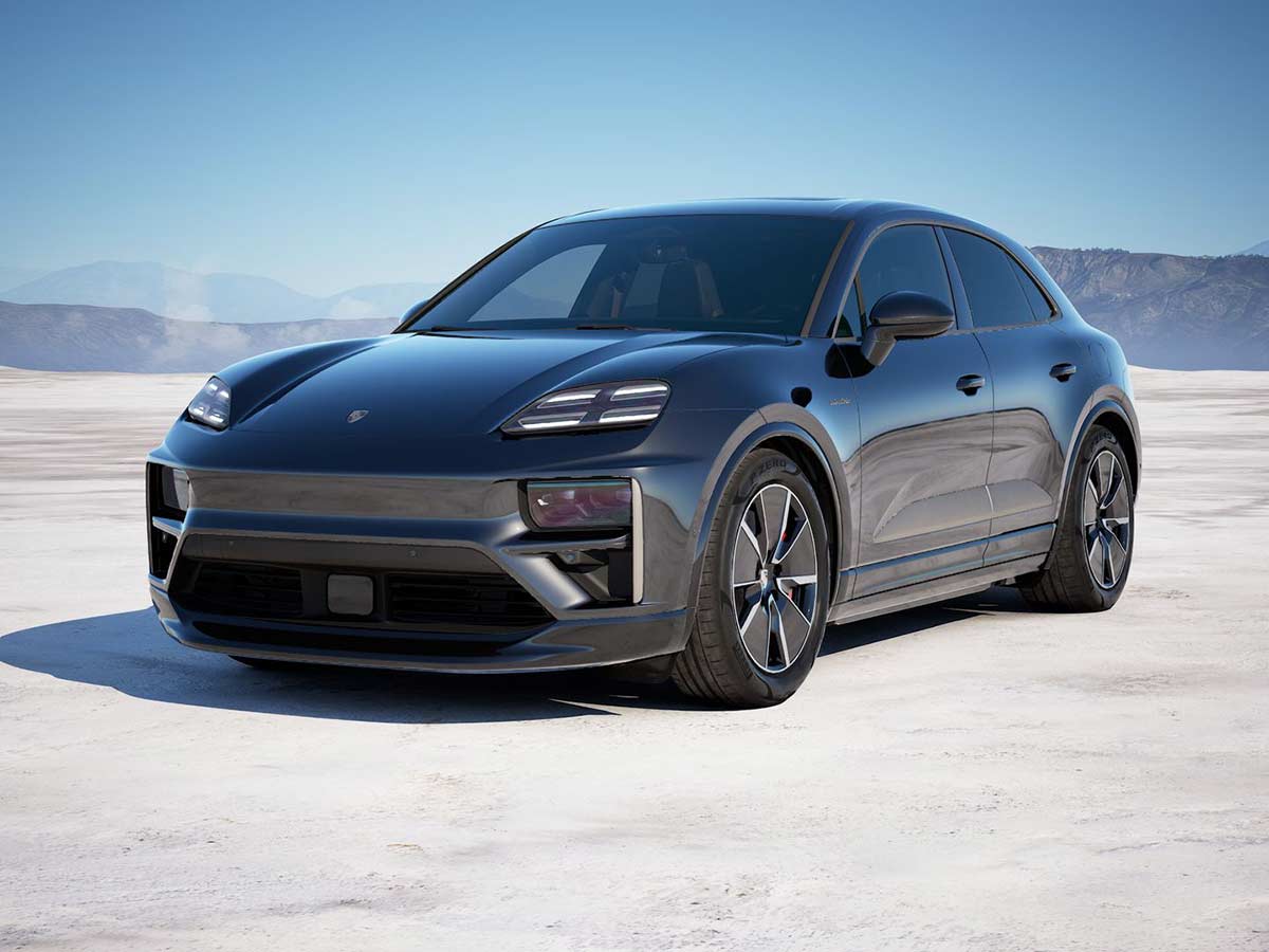 2025 Porsche Macan Turbo Electric Jet Black Metallic (2)