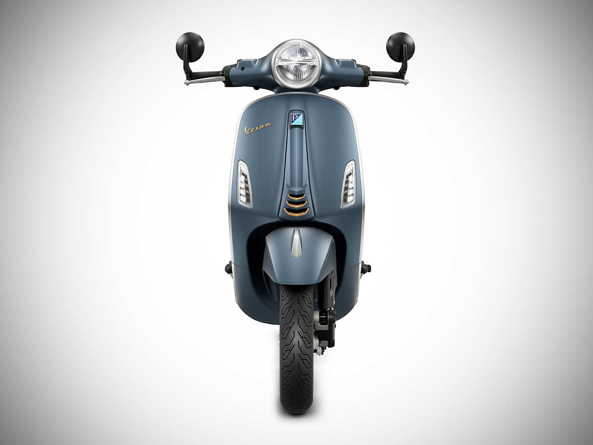 2025 Vespa Primavera Officina 8 Front