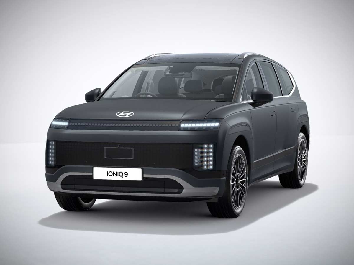 2025 Hyundai Ioniq 9 Calligraphy Nocturn Grey Matte Front