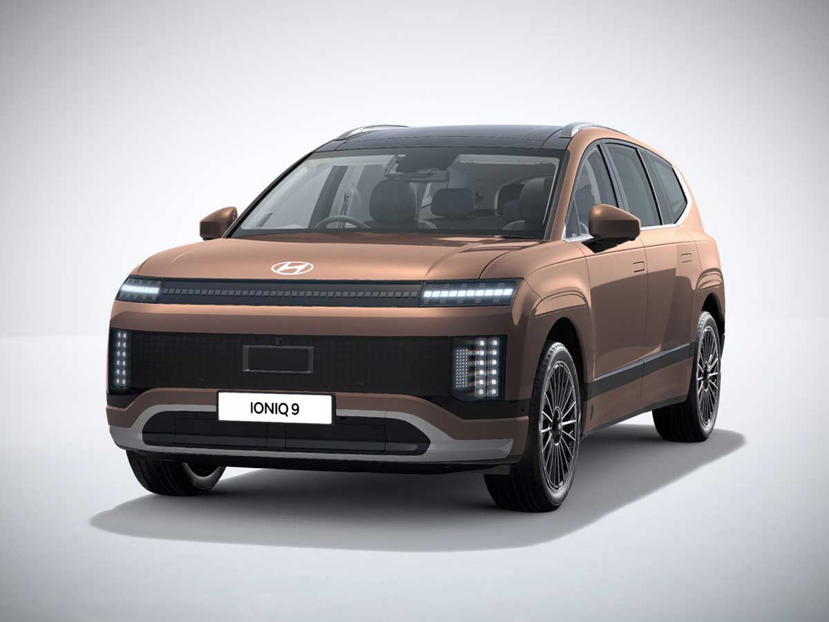 2025 Hyundai Ioniq 9 Calligraphy Sunset Brown Pearl Front