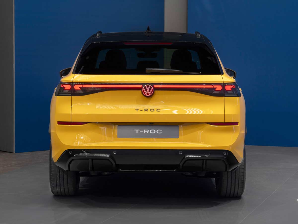 2025 Volkswagen T ROC R Line Rear