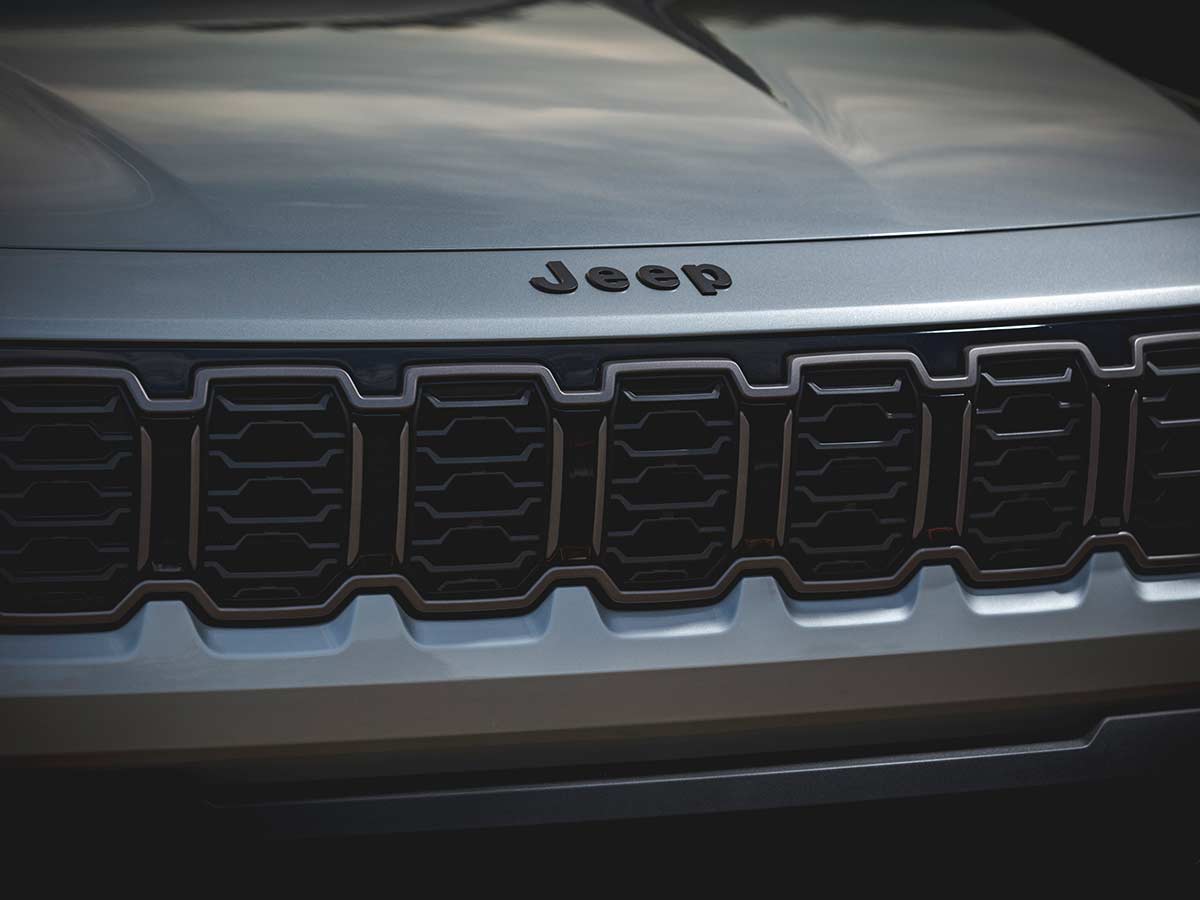 2026 Jeep Cherokee Limited Grille