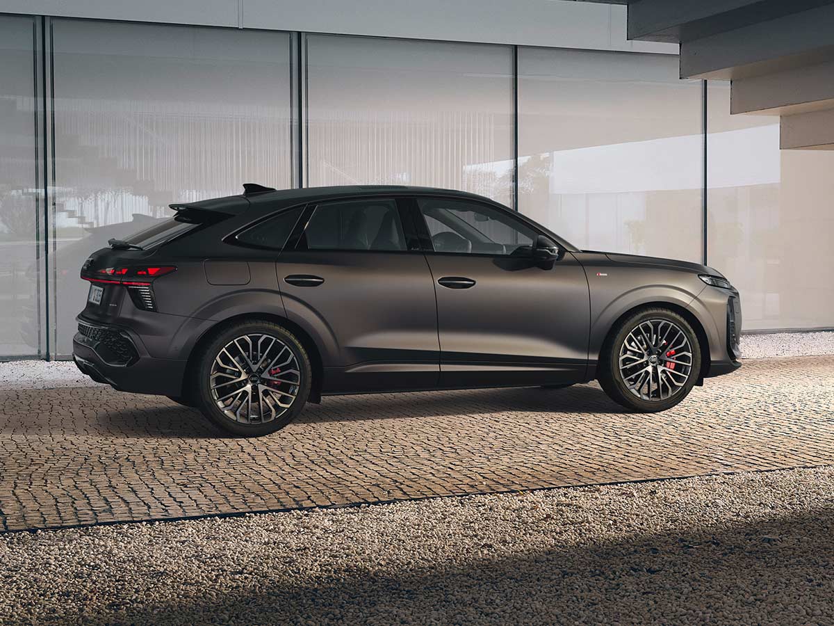2025 Audi Q3 Sportback Side