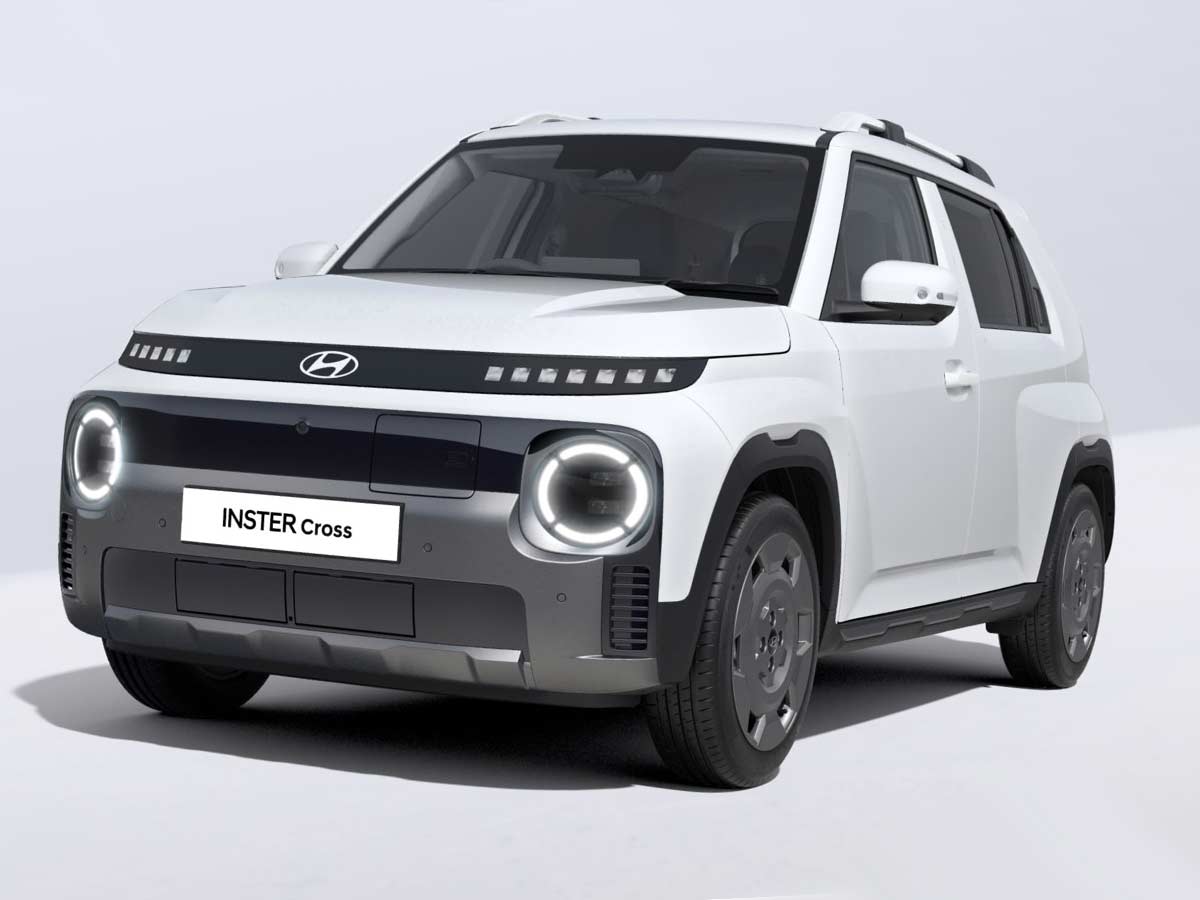 2025 Hyundai Inster Cross EV Atlas White