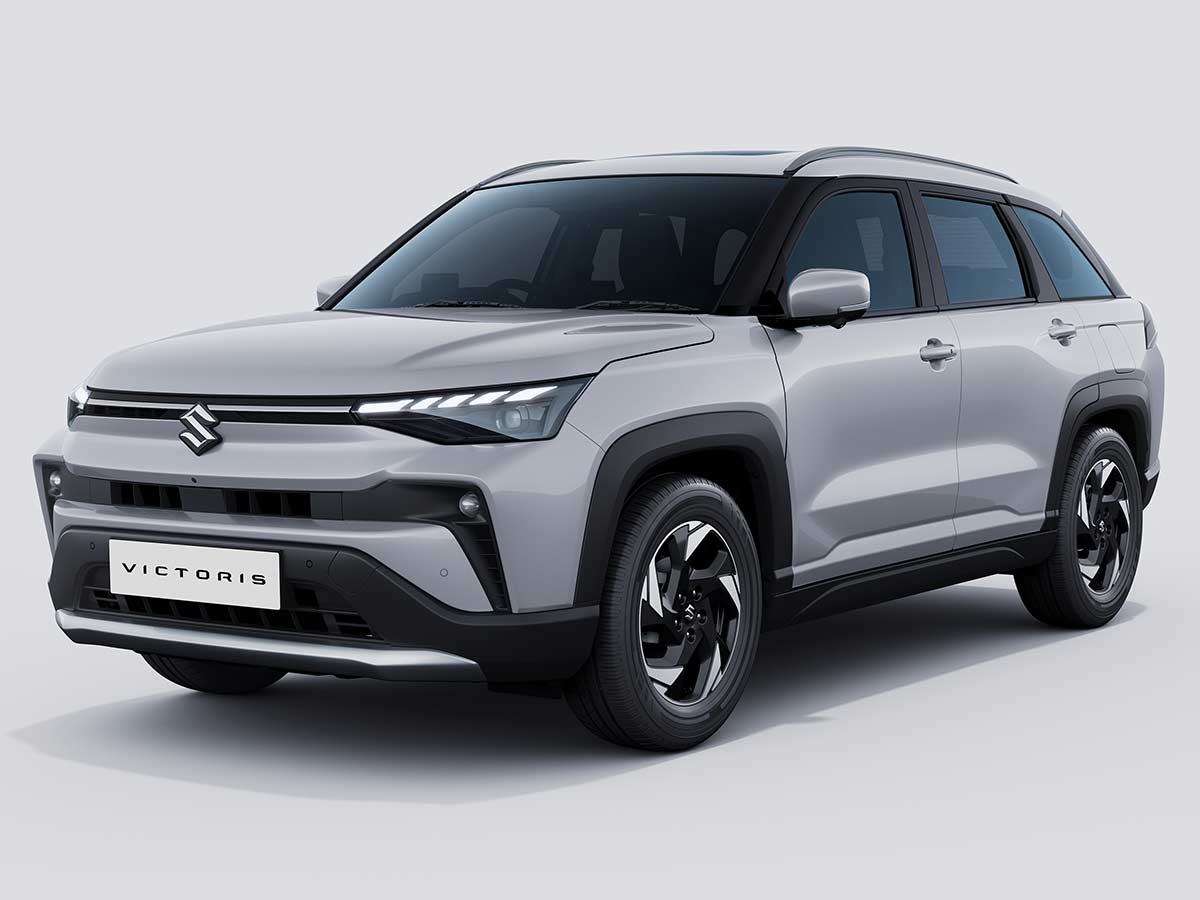 2025 Maruti Suzuki Victoris Splendid Silver